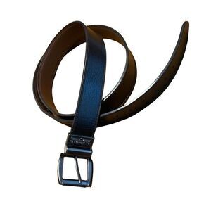 Levi Strauss heavy buckle belt black size 52 leather top manmade lining 16 holes